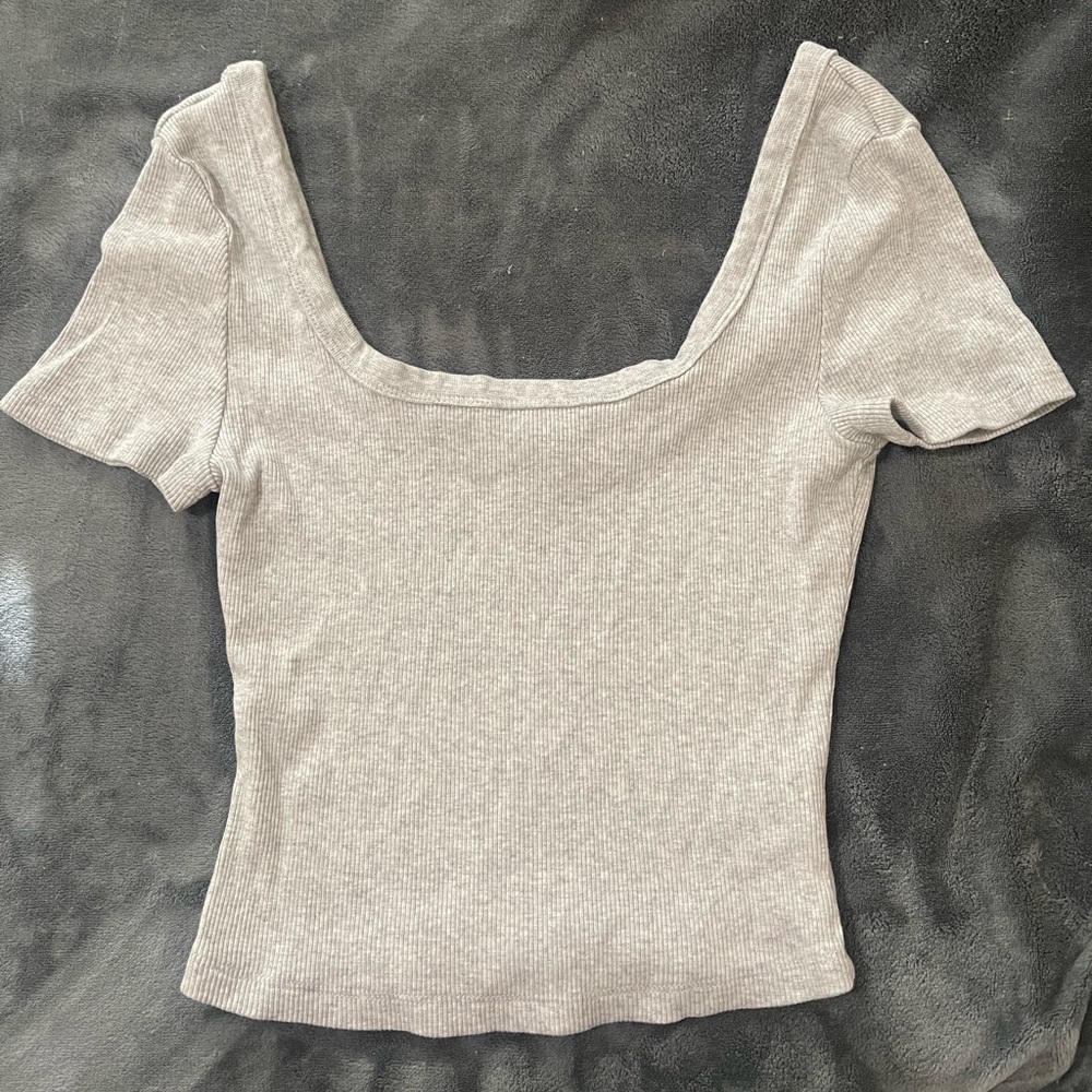 Gray ribbed scoop neck top